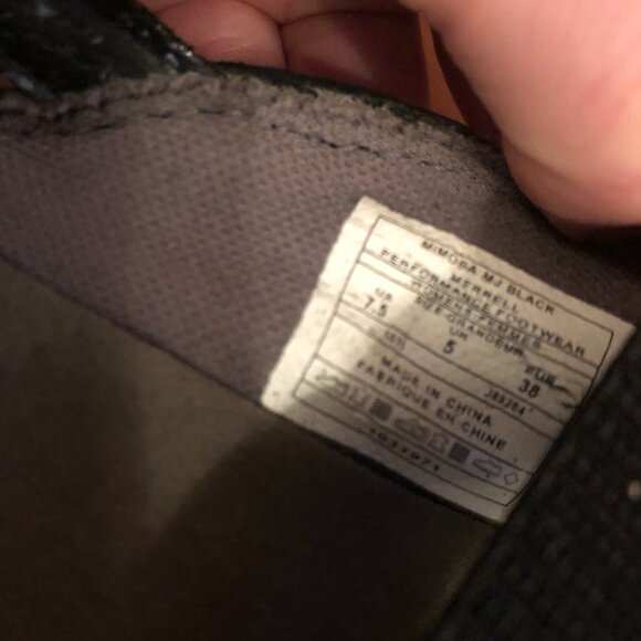 Mimosa Sport Suede & Leather Trail Hiking Running Sandal in Black - Picture 6 of 12